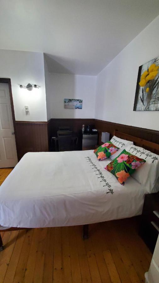 Hotel Fleurs Karaibes Saint-Alexandre-de-Kamouraska Eksteriør billede